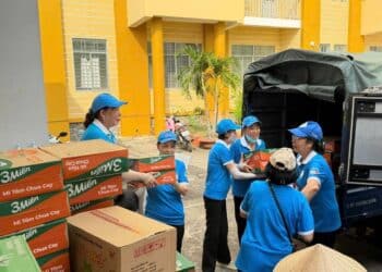 Lan tỏa yêu thương: Hội Phụ nữ các xã, phường tỉnh Vĩnh Long chung tay hướng về đồng bào vùng bão lũ