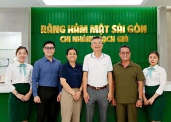 Hiệp hội Phát triển văn hoá cộng đồng Việt Nam thăm và làm việc với bệnh viện Răng Hàm Mặt Sài Gòn tại An Giang