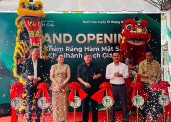 Khai trương phòng khám tại Rạch Giá (An Giang): Tiêu chuẩn quốc tế – Biểu tượng hợp tác vì sức khoẻ người dân – BV Răng Hàm Mặt Sài Gòn