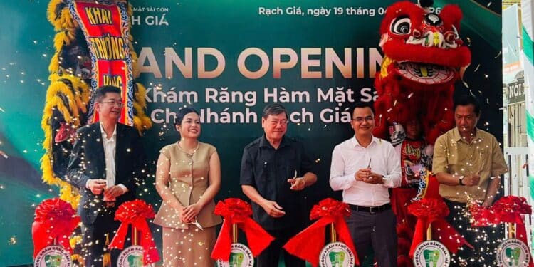 Khai trương phòng khám tại Rạch Giá (An Giang): Tiêu chuẩn quốc tế – Biểu tượng hợp tác vì sức khoẻ người dân – BV Răng Hàm Mặt Sài Gòn